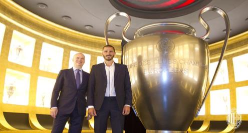 بونوتشي يسترضي جماهير يوفنتوس بعد الانتقال المفاجئ لميلان